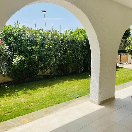 Villino Oleandro A Pochi Passi Dalla Di Villa